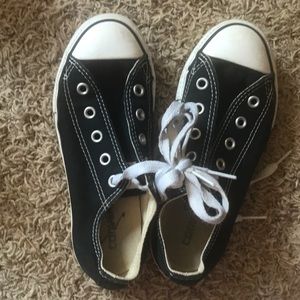 Girls converse size 13